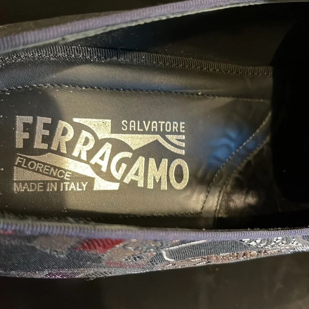 Salvatore Ferragamo dress shoes size 10.5 E - Picture 8 of 9